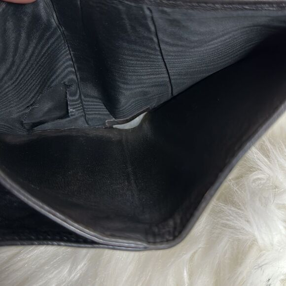 💯Authentic Chanel Caviar Short Wallet🍀 - Picture 10 of 17